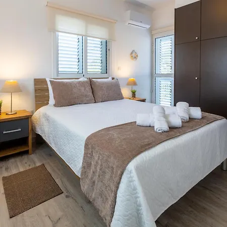 Villa Sea Renity In Mrbnb Cyprus *