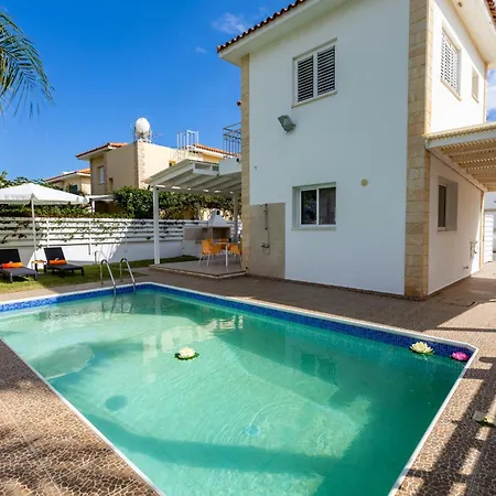 Sea Renity In Mrbnb Cyprus Villa *